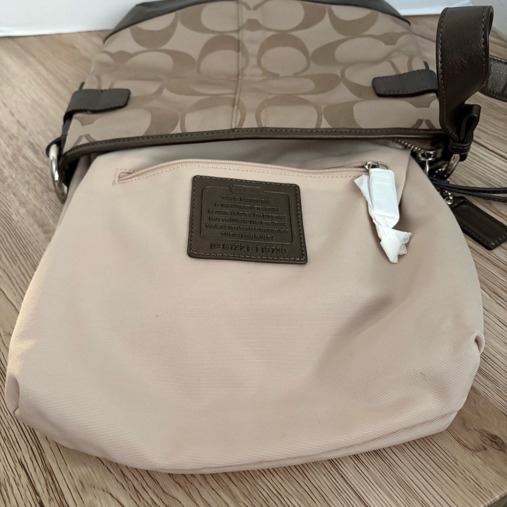 COACH F19730 Signature Chain Brown Beige Convertible Crossbody Shoulder bag - Picture 8 of 14